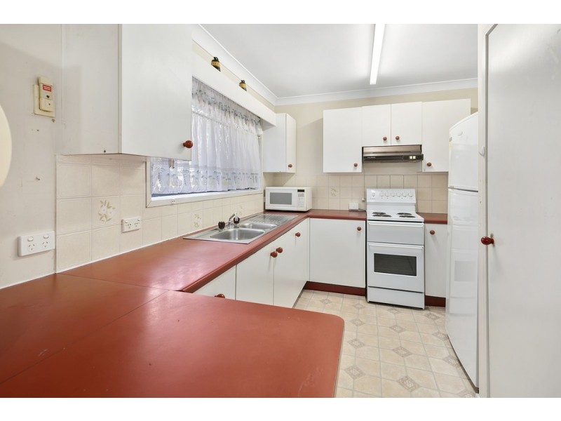 64 Newdegate Street, Greenslopes QLD 4120