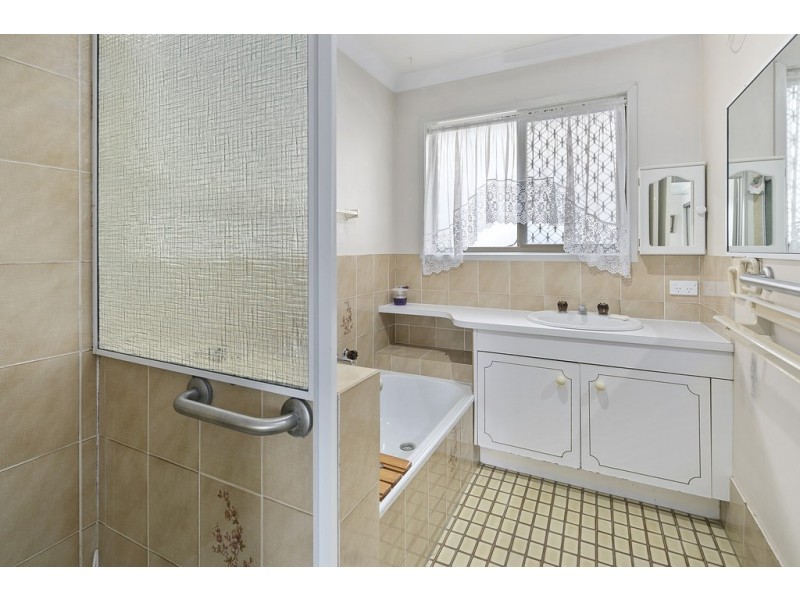 64 Newdegate Street, Greenslopes QLD 4120