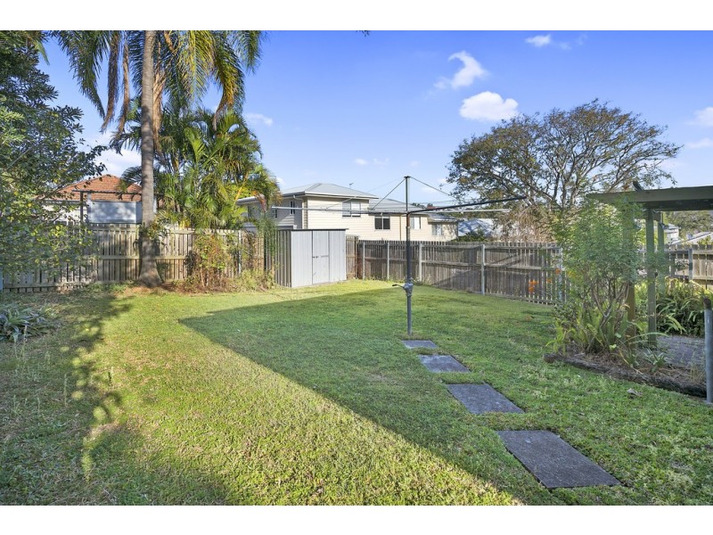64 Newdegate Street, Greenslopes QLD 4120