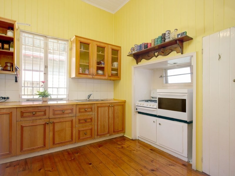 27 Franklin Street, Annerley QLD 4103