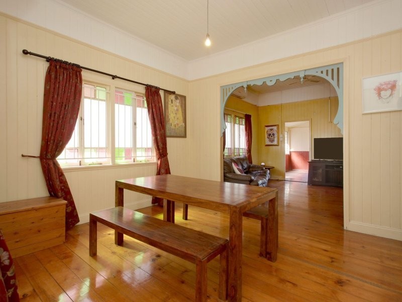 27 Franklin Street, Annerley QLD 4103