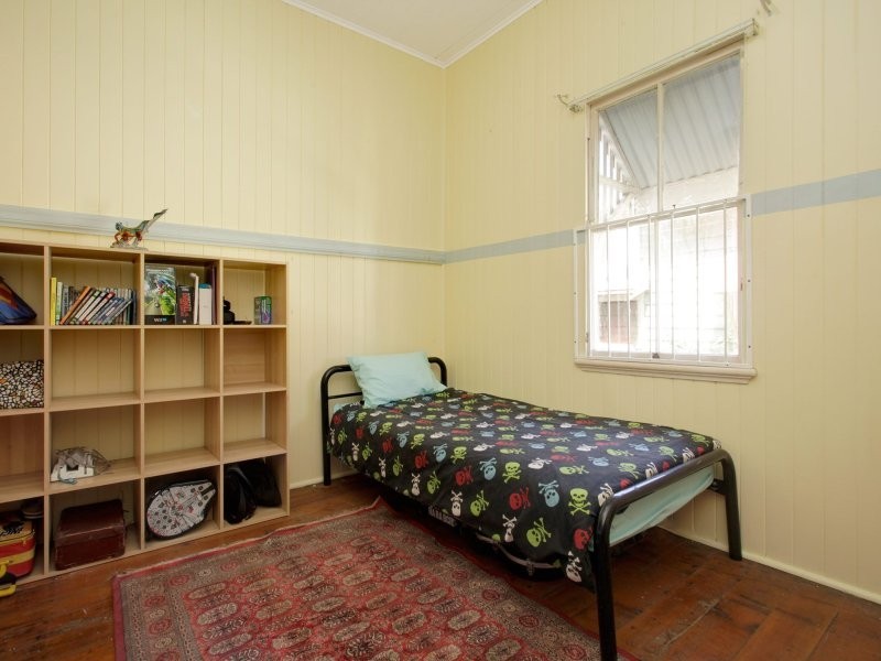 27 Franklin Street, Annerley QLD 4103