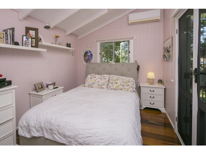 95 Dartmouth Street, Coopers Plains QLD 4108