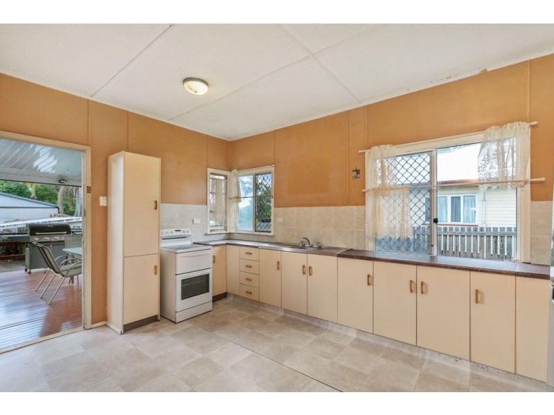 11 Courtice Street, Acacia Ridge QLD 4110