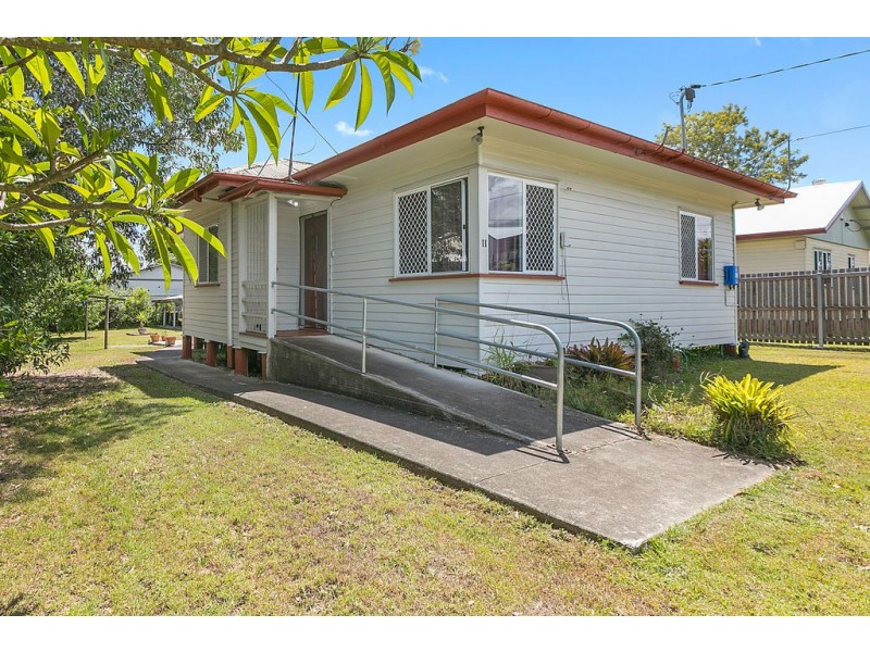 11 Courtice Street, Acacia Ridge QLD 4110