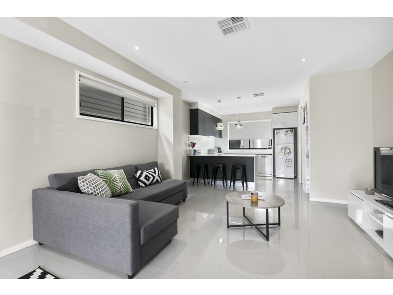 6/8 Clive Street, Annerley QLD 4103