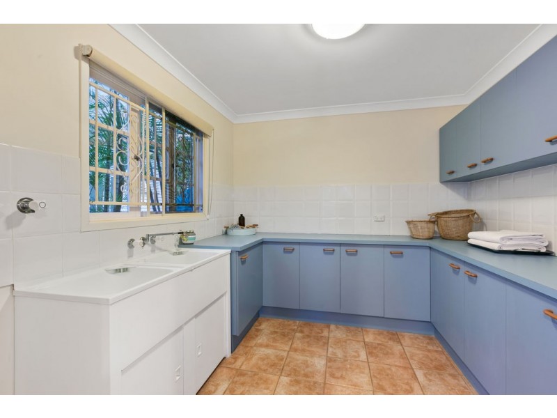 2 Upwood Street, Coopers Plains QLD 4108