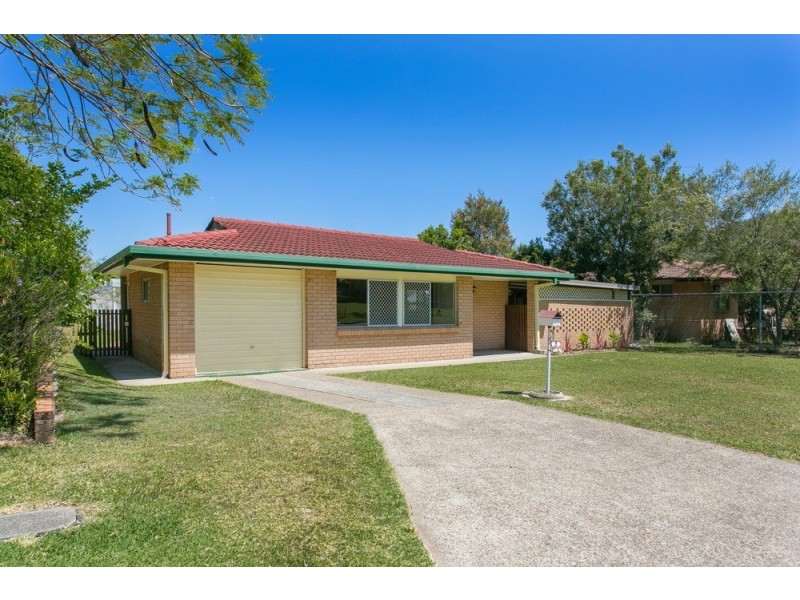 3 Dellwood Street, Nathan QLD 4111