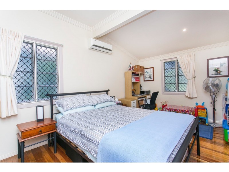 75 Grenfell Street, Mount Gravatt East QLD 4122