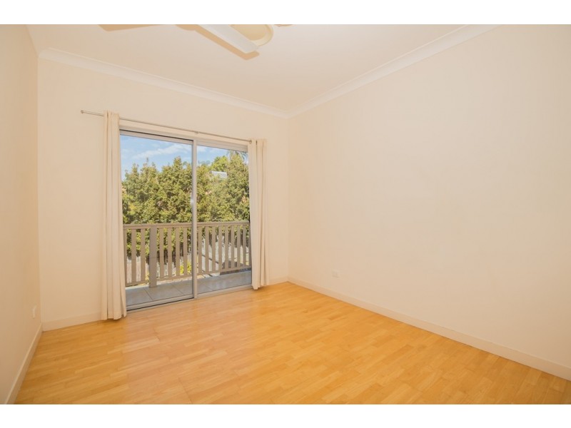 198 Hyde Road, Yeronga QLD 4104