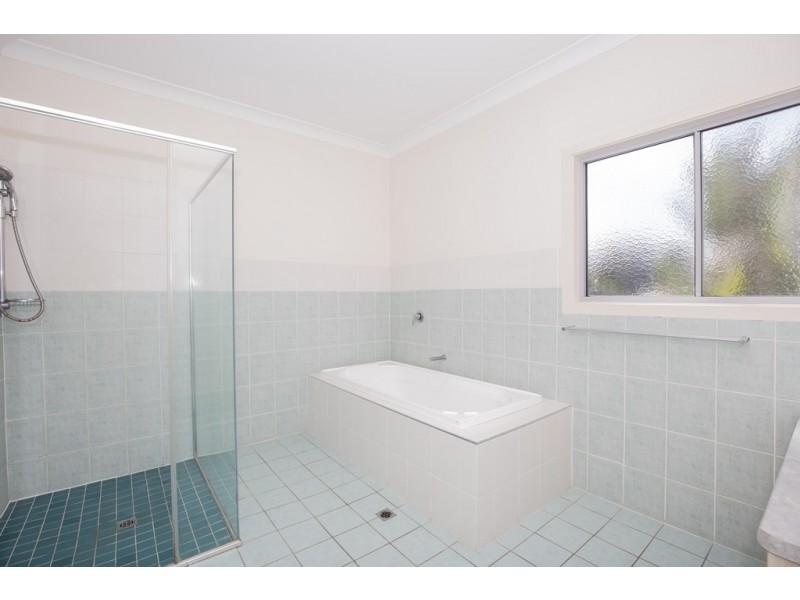 198 Hyde Road, Yeronga QLD 4104