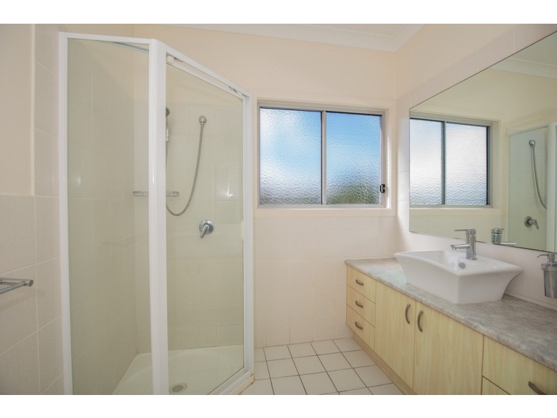 198 Hyde Road, Yeronga QLD 4104
