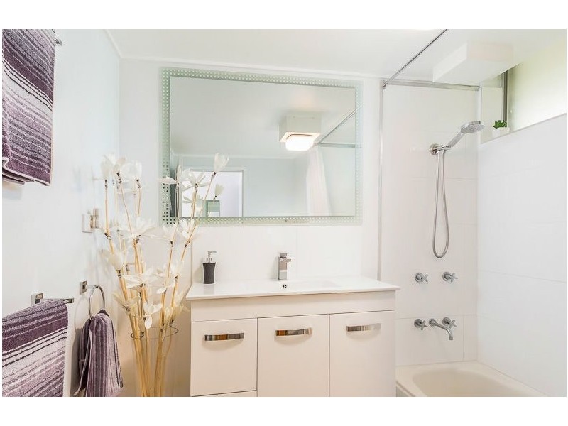 2/54 Kingsley Parade, Yeronga QLD 4104