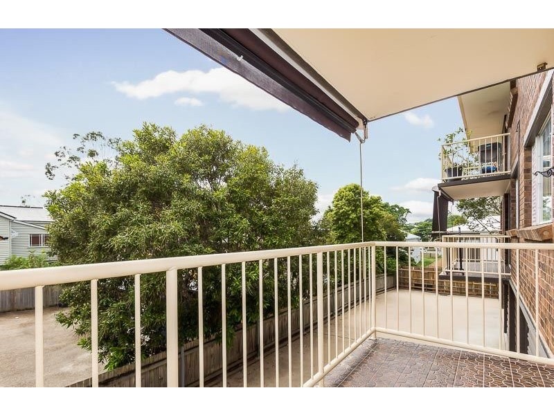 2/54 Kingsley Parade, Yeronga QLD 4104