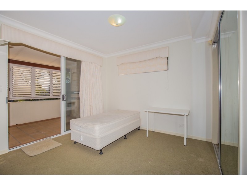 2/3 Indooroopilly Street, Dutton Park QLD 4102