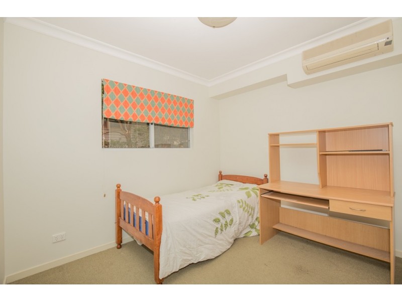 2/3 Indooroopilly Street, Dutton Park QLD 4102