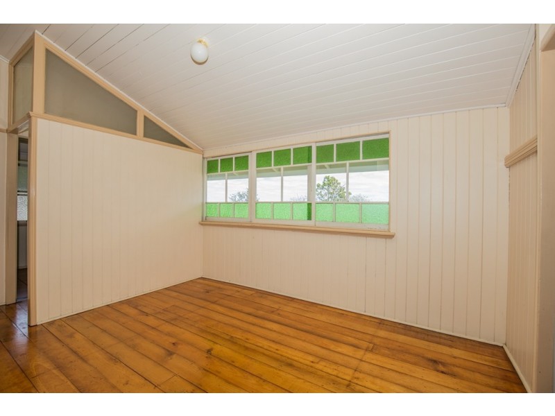 11 Tamar Street, Annerley QLD 4103