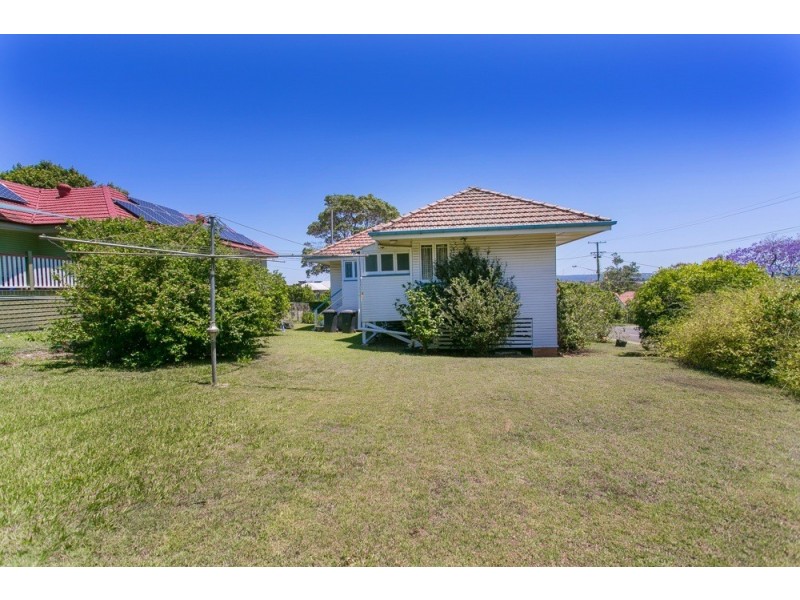 64 Fingal Street, Tarragindi QLD 4121