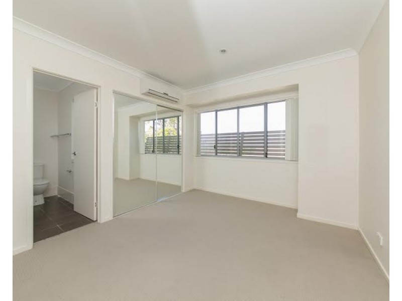 2/22 Franklin Street, Annerley QLD 4103