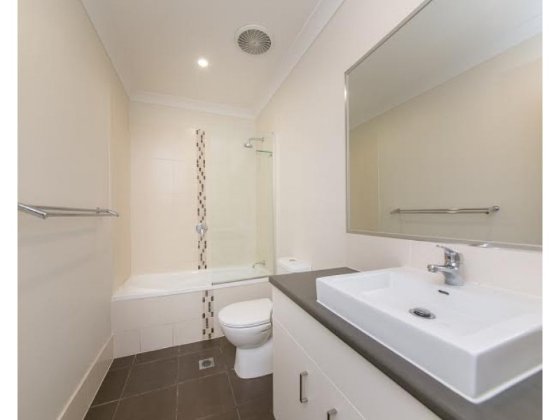 2/22 Franklin Street, Annerley QLD 4103