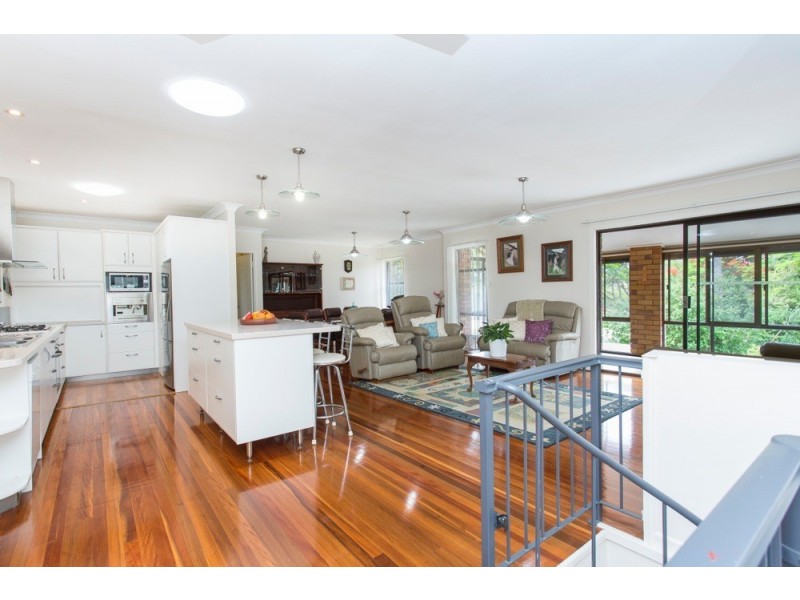 45 Forsyth Street, Fairfield QLD 4103