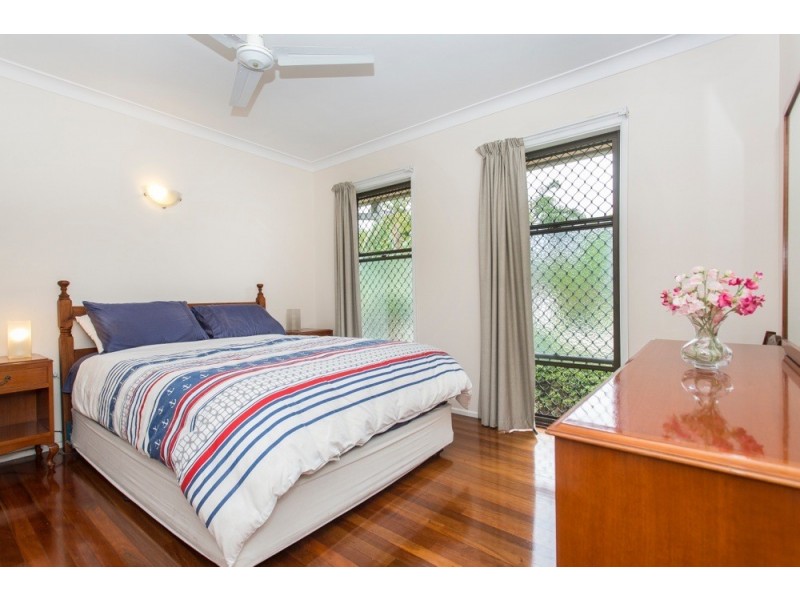 45 Forsyth Street, Fairfield QLD 4103