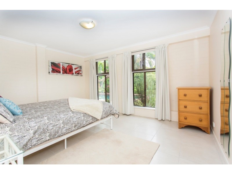 45 Forsyth Street, Fairfield QLD 4103