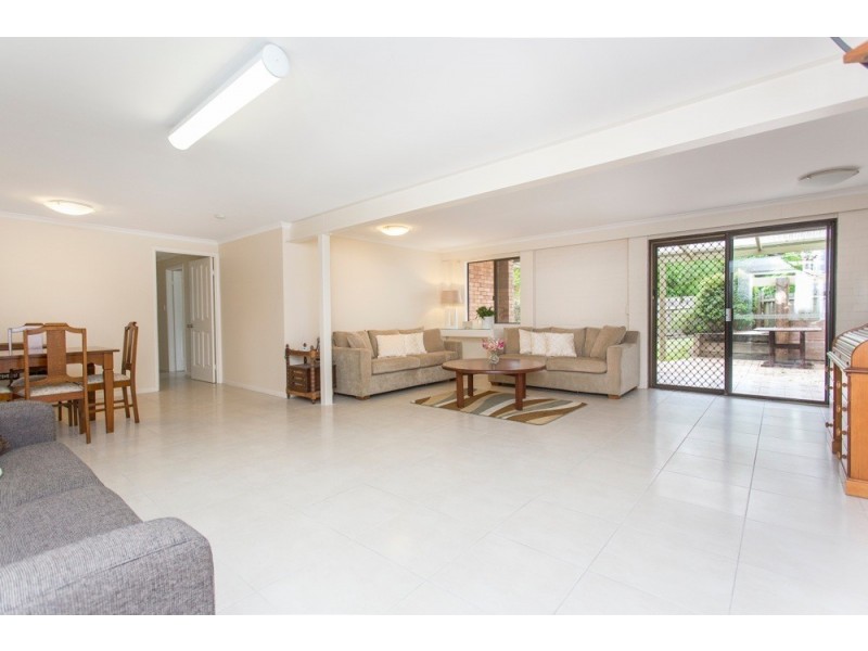 45 Forsyth Street, Fairfield QLD 4103