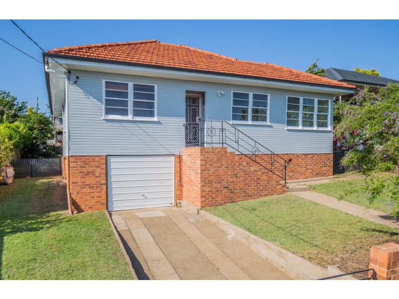 16 Errington Street, Moorooka QLD 4105