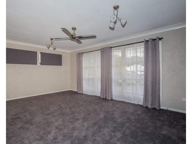 10 Sampson Street, Annerley QLD 4103