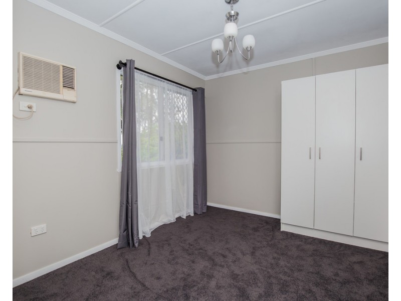 10 Sampson Street, Annerley QLD 4103