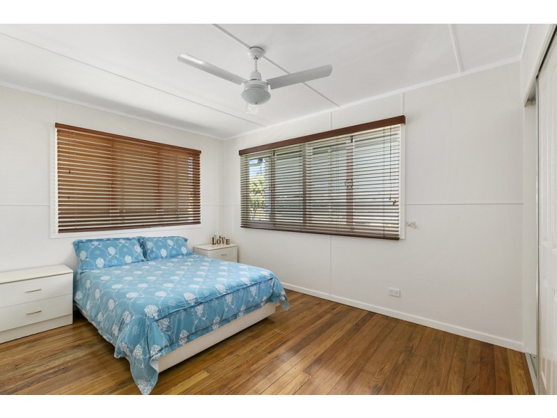 12 Malvern Street, Salisbury QLD 4107