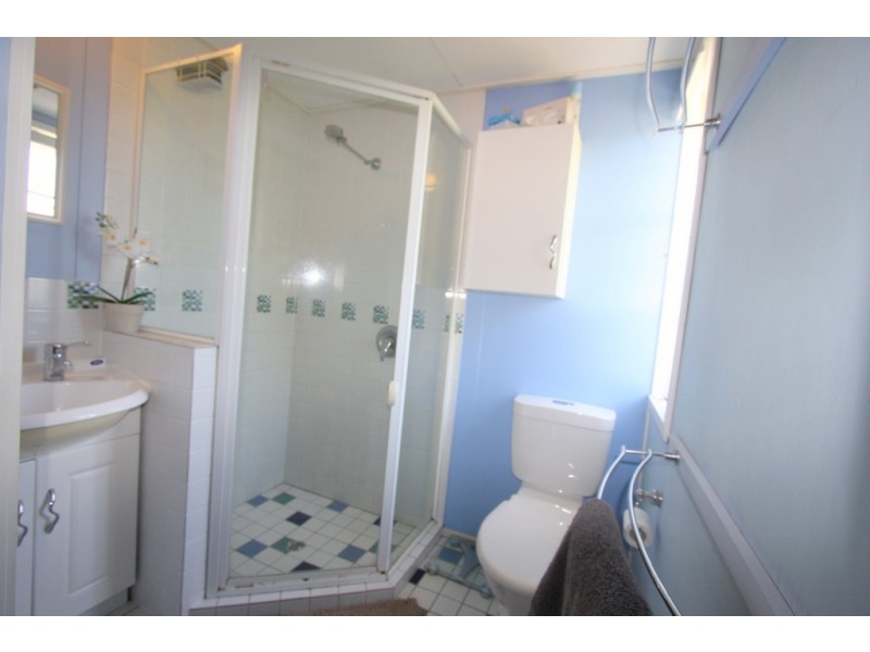 77 Mearns Street, Fairfield QLD 4103