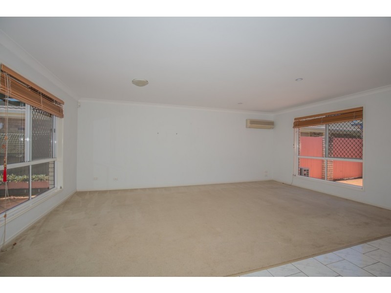 10 Appleyard Crescent, Coopers Plains QLD 4108