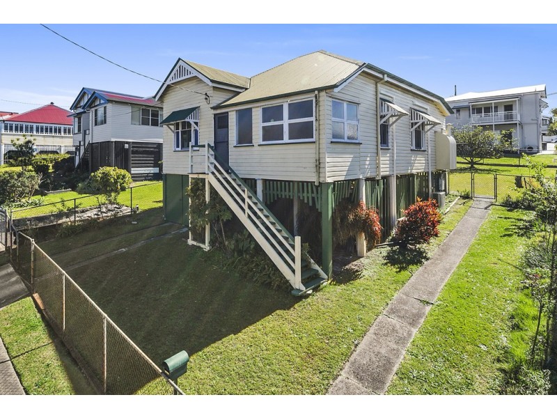 18 Palmerston Street, Annerley QLD 4103