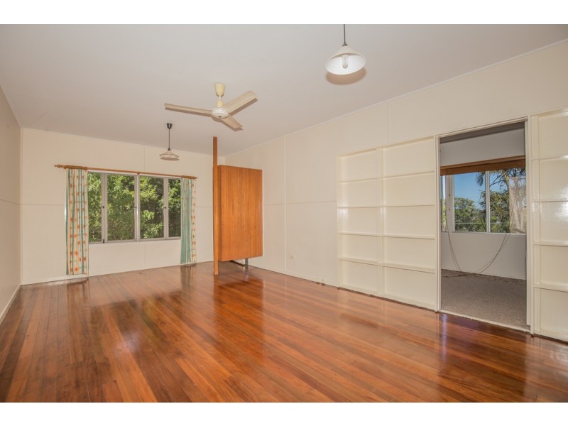 147 Andrew Avenue, Tarragindi QLD 4121