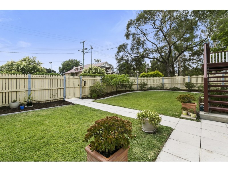 150 School Road, Yeronga QLD 4104