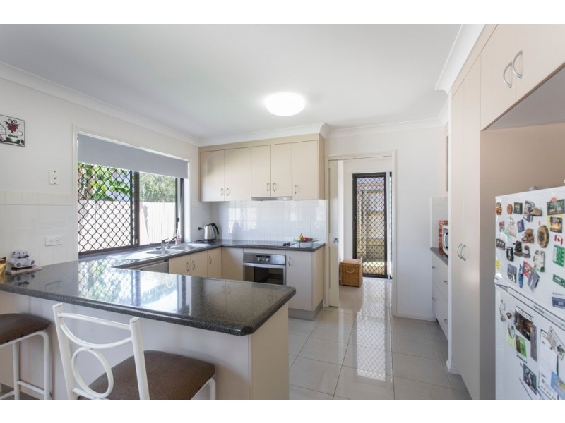 7 Cricket Street, Coopers Plains QLD 4108