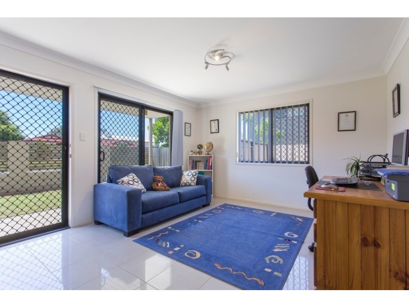 7 Cricket Street, Coopers Plains QLD 4108