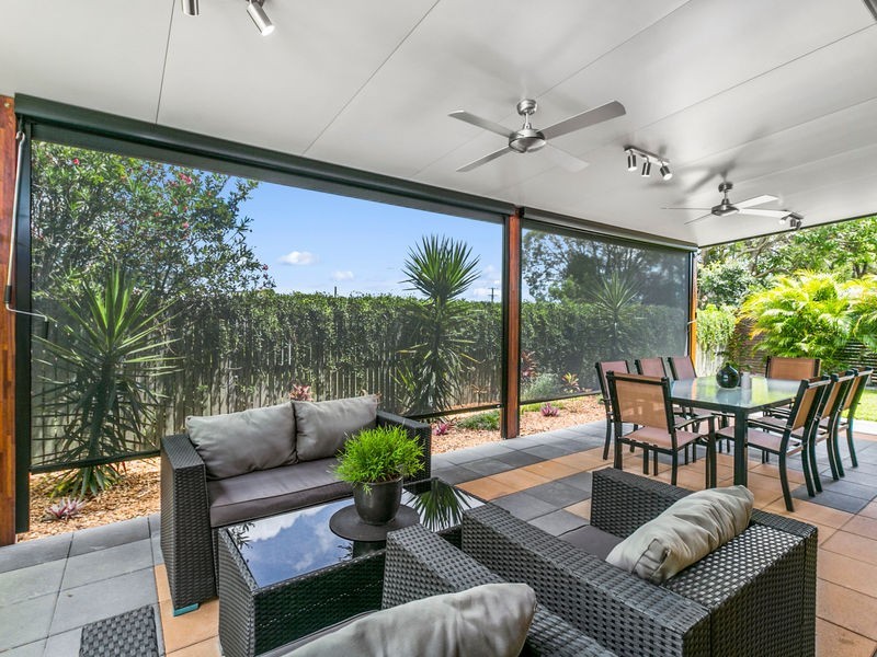 17 Cricket Street, Coopers Plains QLD 4108