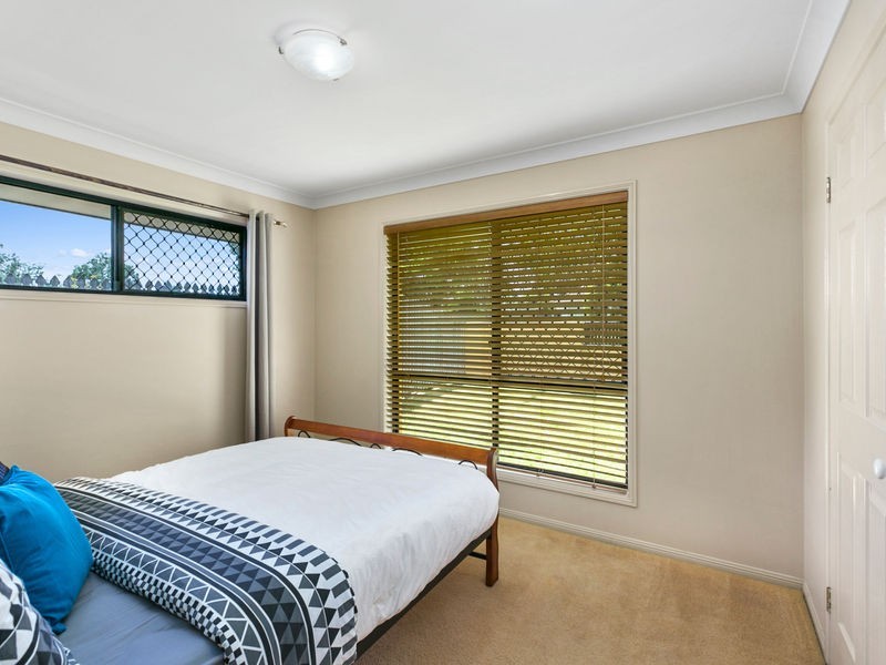 17 Cricket Street, Coopers Plains QLD 4108