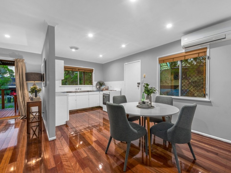 80 Lancelot Street, Tennyson QLD 4105