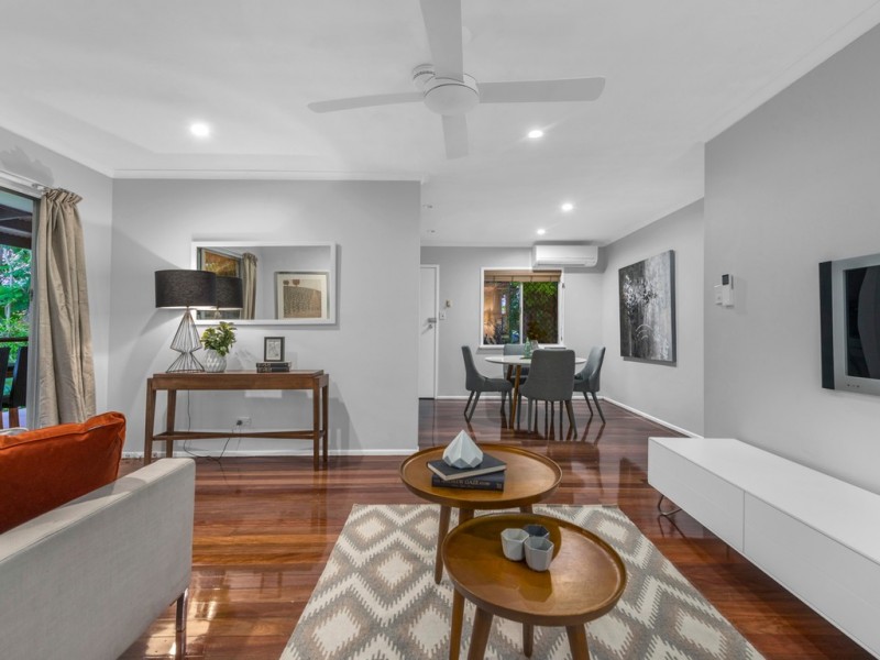 80 Lancelot Street, Tennyson QLD 4105