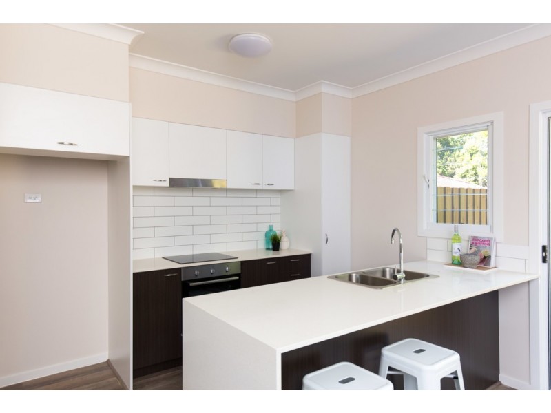2 and 3/34 Aubigny Street, Annerley QLD 4103