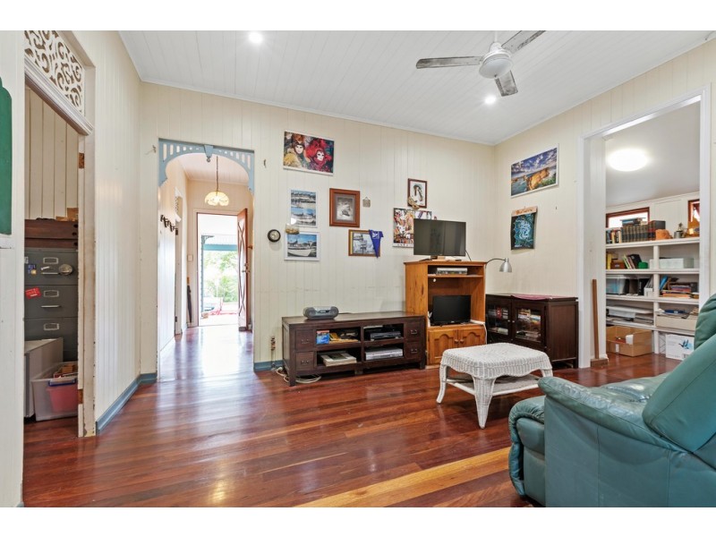 100 Hyde Road, Yeronga QLD 4104