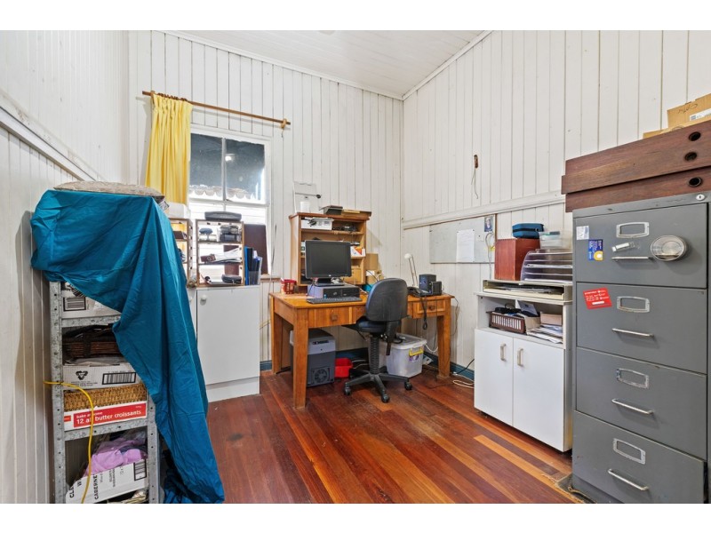 100 Hyde Road, Yeronga QLD 4104