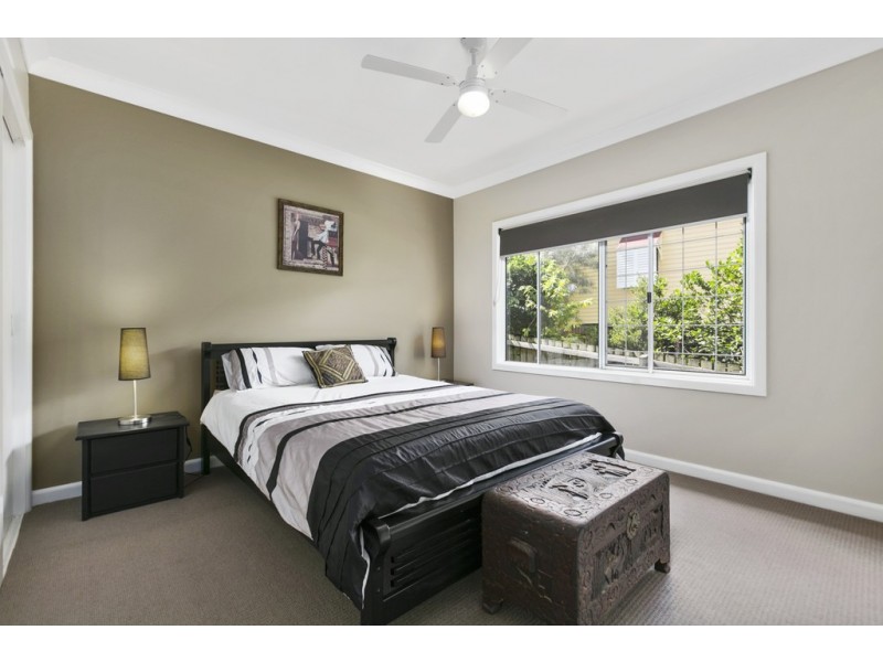 98 Venner Road, Annerley QLD 4103