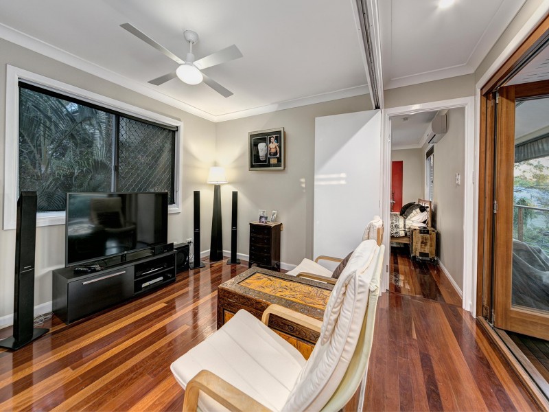 98 Venner Road, Annerley QLD 4103