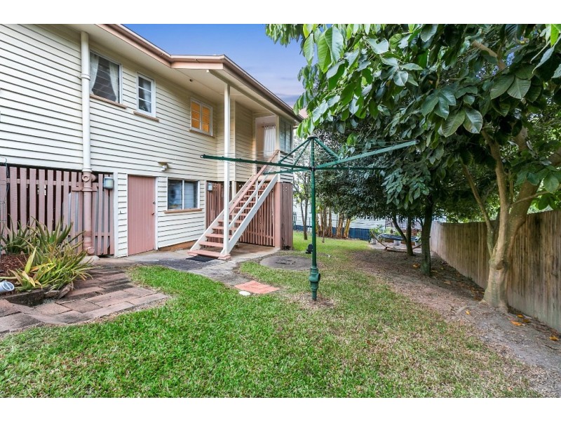 7 Sampson Street, Annerley QLD 4103