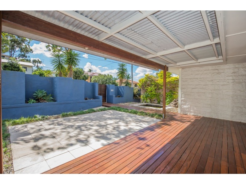 72 Weller Road, Tarragindi QLD 4121